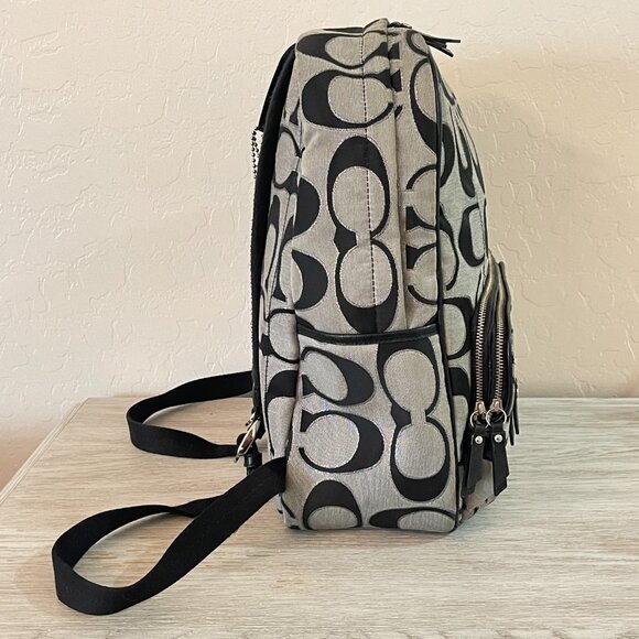 Coach Backpack F24365 Signature C Logo Black Gray Silver Large Metallic Outline - Picture 4 of 8